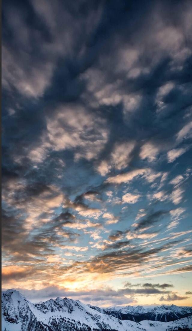 พระปิดตา เนื้อแร่บางไผ่