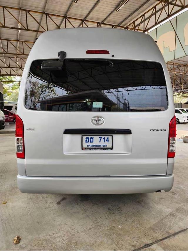 TOYOTA COMMUTER 3.0 AT DIESEL 2018 8