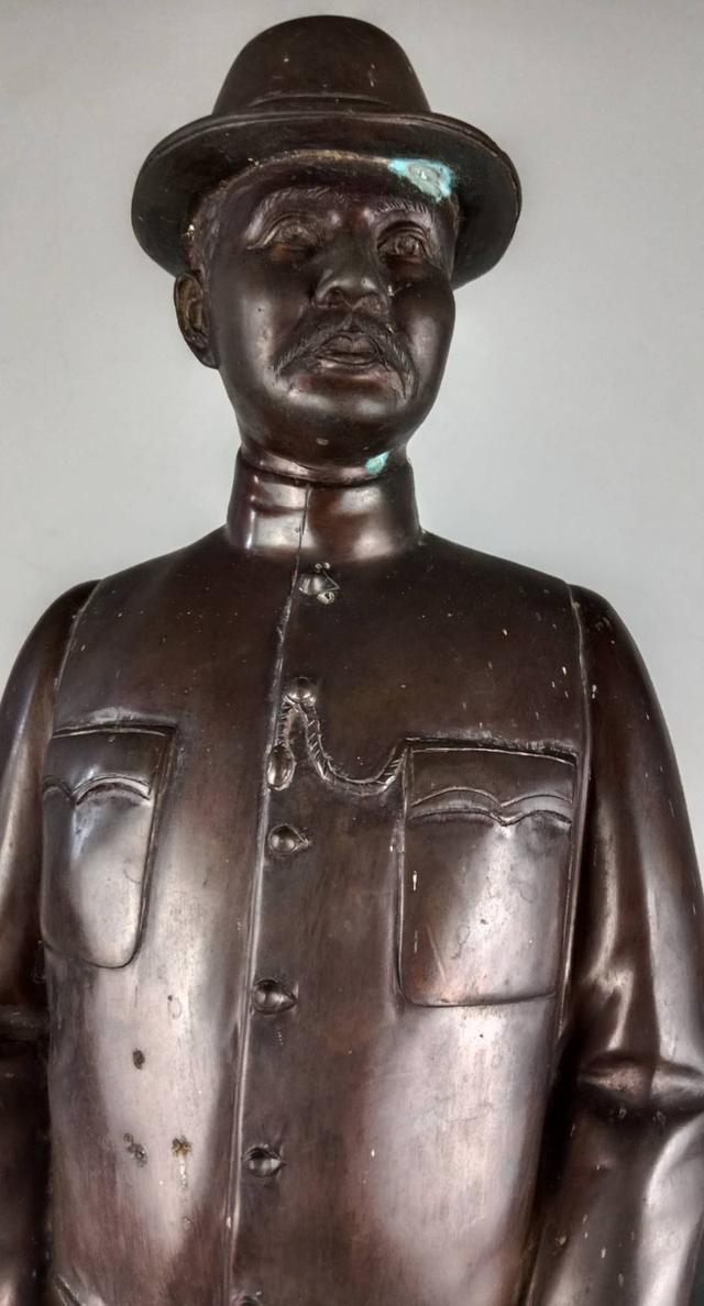 318.พระบรมรูปหล่อในหลวงรัชกาลที่5 พระบาทสมเด็จพระจุลจอมเกล้าเจ้าอยู่หัว รูปที่ 3