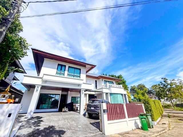 ให้เช่า คฤหาสน์ใหญ่ที่สุดหมู่บ้าน 5นอน ลด 50% นานาชาติ RIS รามคำแหง164 เครื่องใช้ไฟฟ้า 6น้ำ 150ตรว เพอร์เฟคเพลส ตลาดนัดข 2