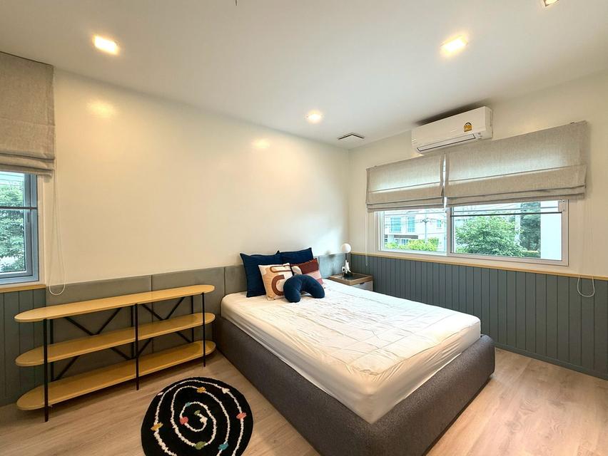 ให้เช่าด่วน! บ้านเดี่ยวหรู Villaggio (2) ศรีนครินทร์-บางนา 219 ตร.ม. 5 นอน 4 น้ำ บ้านหน้าสวน พร้อม EV Charger ใกล้ Mega บางนา 5 นาที 18