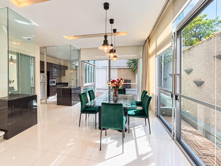 ให้เช่า Townhome 3 ชั้น  The Landmark Residence รัชดา-ลาดพร้าว ตกแต่งพร้อมเข้าอยู่ 4