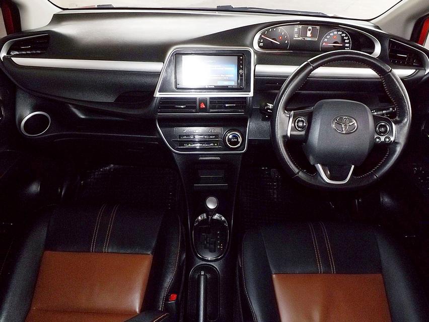 รหัสรถ KCY4643 TOYOTA SIENTA 1.5V AUTO ปี 2018 สีส้ม 14