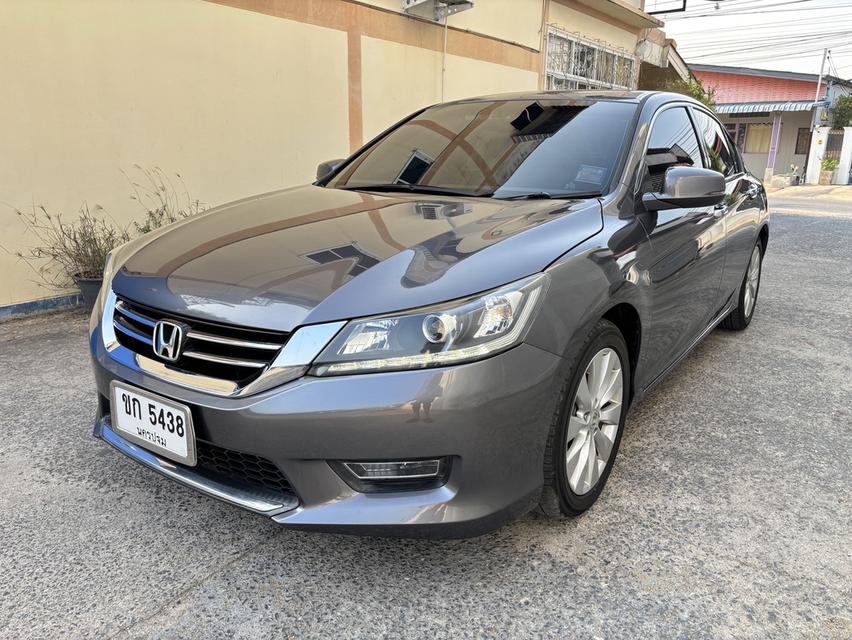 รถยนต์ Honda Accord 2.0EL