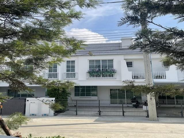 PB5318 ให้เช่าทาวน์โฮม โครงการ วิลลาจจิโอ3 ศรีนครินทร์-บางนา (Villaggio3) บ้านพร้อมอยู่ 1