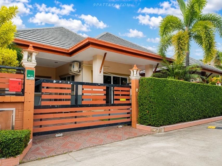 For Sale / Rent — Pool Villa at Dusit Pattaya Park 3, Huay YaiSingle-storey pool villa in Dusit Pattaya Park 3, Huay Yai. Suitable for living 3