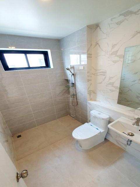 ให้เช่า ขาย บ้านใหม่มือหนึ่ง 2 ชั้น บางนา ตราด กม. 10 เมกะบางนา ติด Aren บางนา ซอยมหาชัย ทำเลดีมาก 12