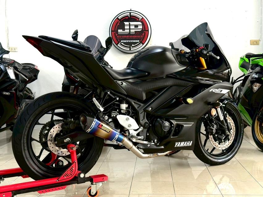 Yamaha R3 6