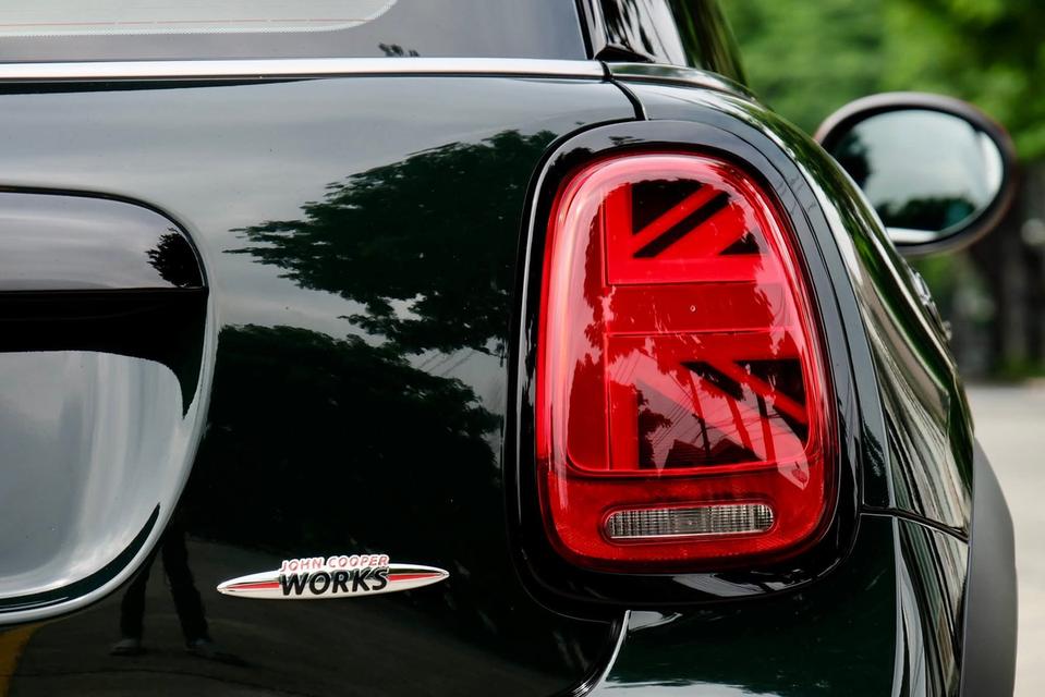 Mini F56 LCI #2 John Cooper Work 6