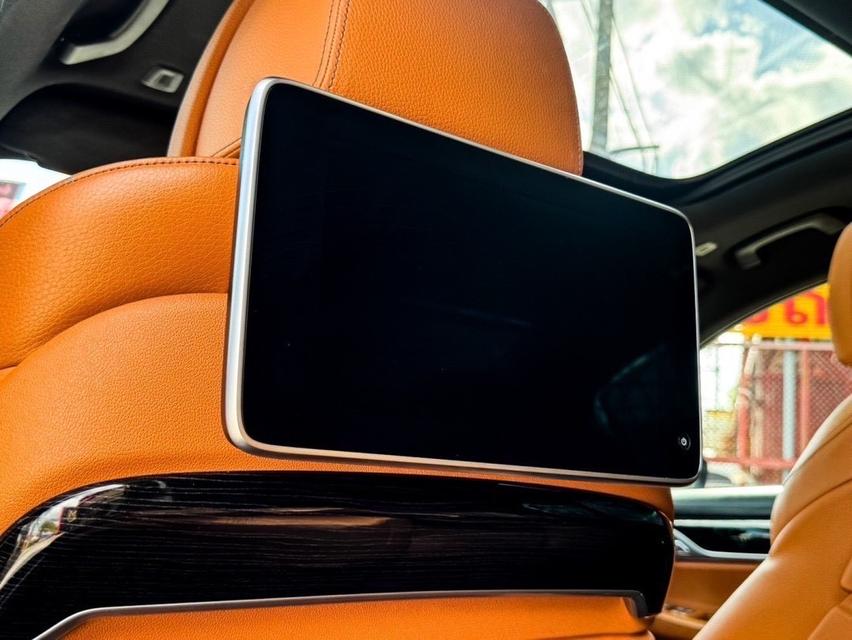 รหัสรถ MCA2899  BMW 730 LD  M-SPORT G12 2017 (ดีเซลล้วนไมล์หลักหมื่น)  15