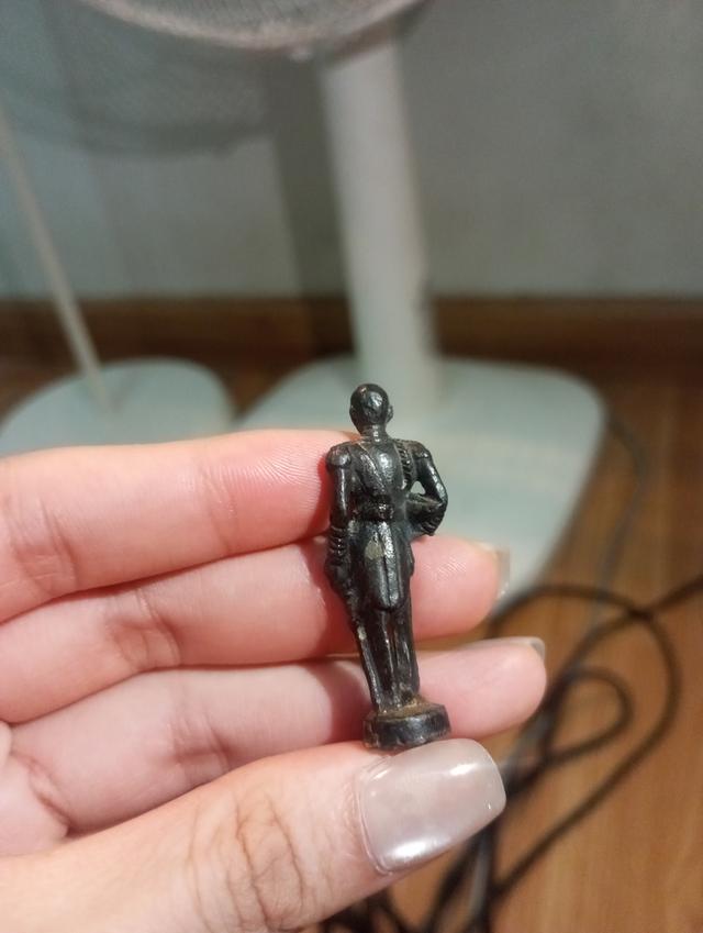 รูปหล่อกรมหลวงชุมพร ปากน้ำตะโก2519พิมพ์ใหญ่กรรมการไม่ตอกโค๊ต รูปที่ 3