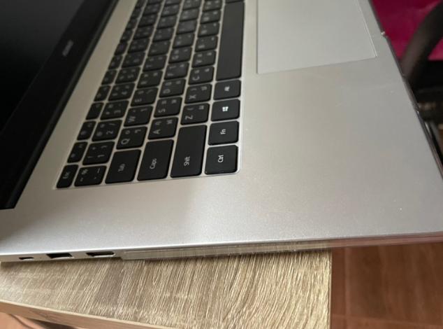  Huawei MateBook D15 สี Gray 3