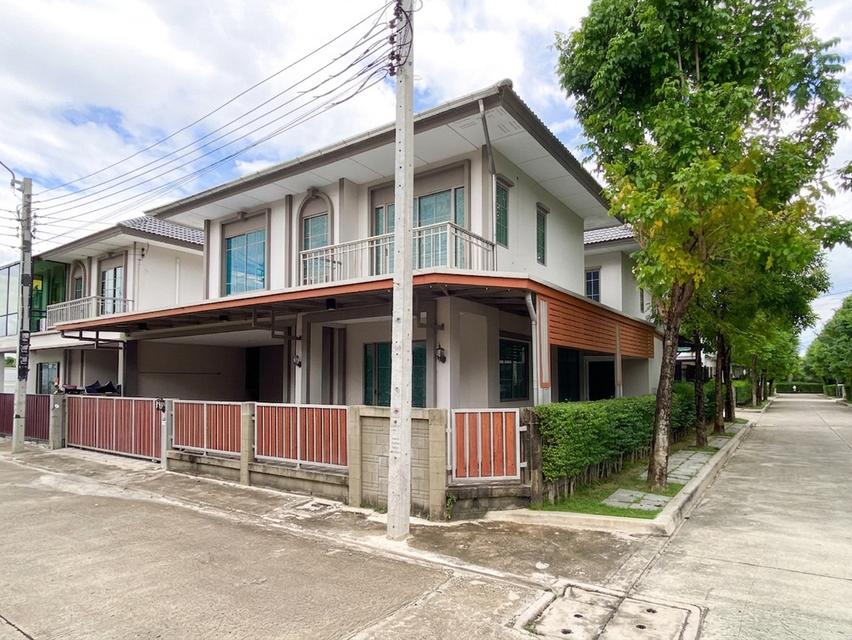 🏡 ขายบ้านแฝด 2 ชั้น แปลงมุม 35.6 ตร.ว. ม.เสนา วิลล่า วงแหวน-บางบัวทอง — 4 นอน 3 น้ำ ต่อเติมครัวพร้อมใช้งาน เพียง 3.7 ล้านบาท! 20