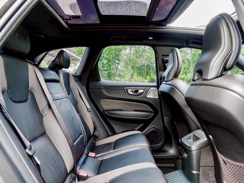 รหัสรถ PR3286 Volvo XC60 Recharge T8 AWD R-Design Top Fulloption Minorchange  7