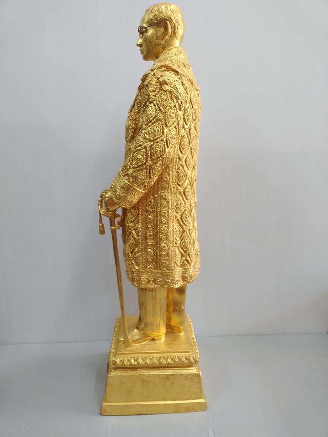 ในหลวงรัชกาลที่๙ฉลองกาญจนาภิเษกปี39สูง21นิ้ว 3