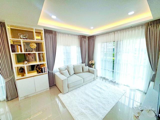 ให้เช่าบ้าน 2 ชั้น หรูหราสไตล์อังกฤษ 38 ตร.วา.4นอน BTS สำโรง 1.1 กม.180 ตร.ม. 3 น้ำ เซนต์แอนดรูว์ส 2.4 กม. ทำเลสุขุมวิท  5