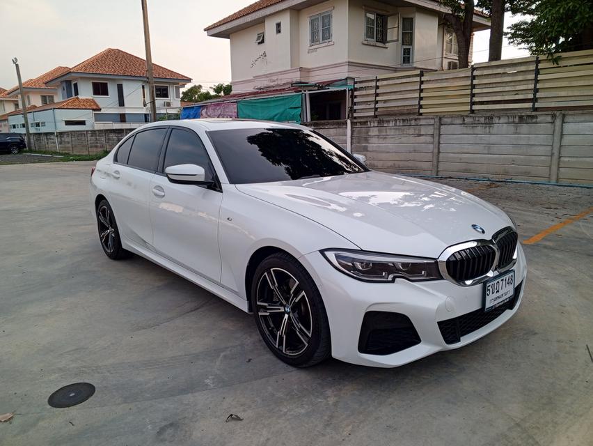 BMW 330Li M Sport AT 2021