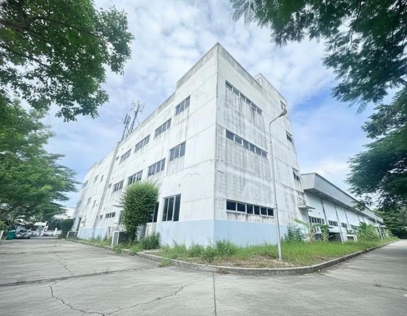 ขายโรงงานอุตสาหกรรม พื้นที่สีม่วง 4-0-90 ตร.ว. ซอยนำไกร – ลาดกระบัง 1