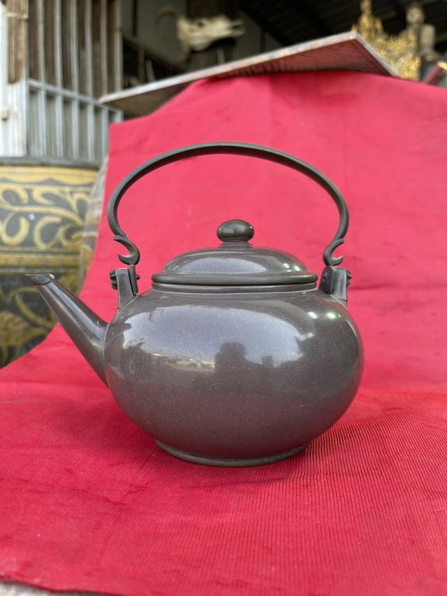 ปั้นชาอี๋ซิง กาน้ำชาดินเผาโบราณ ผิวขัดมัน สีดำ ใบใหญ่ ป้านชาอี๋ซิง ป้านชาเก่า 8