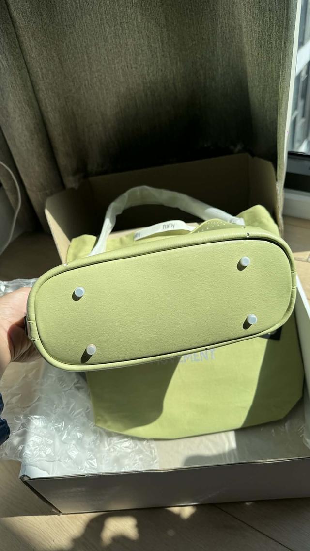 Rally Loop Bag สีเขียวพิสตาชิโอ 4