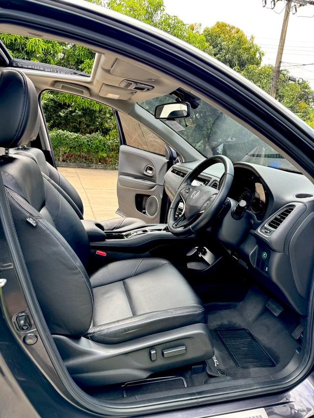 HRV 1.8EL SUNROOF ปี2018 บุ้คเซอร์วิสครบ กุญแจ2ชุด ไม่เคยชน ไม่เคยติดแก๊ส ช่วงล่างแน่นๆ พร้อมใช้งาน 16