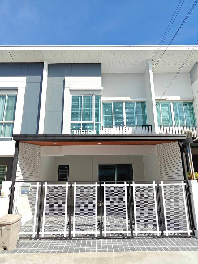 หมู่บ้านเบล็สวิลล์ รามอินทรา 117 1