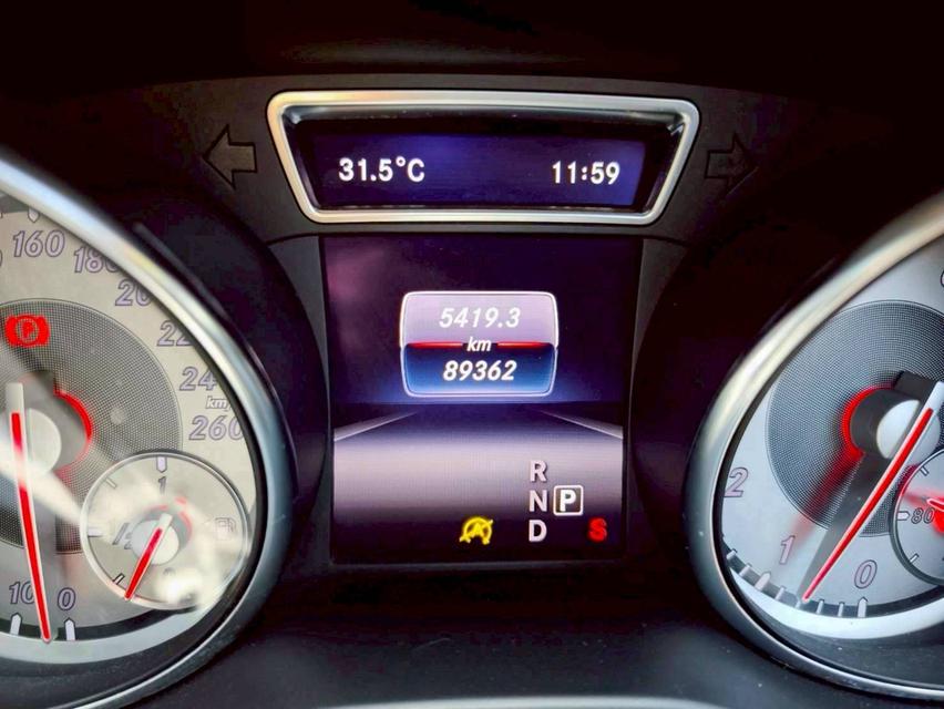 รหัสรถ KPV2230 2016 BENZ CLA 250 AMG 8
