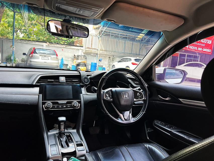 HONDA CIVIC FC 1.8 EL ตัวท็อป ปี 2018 รถมือเดียวออกห้าง เช็กศูนย์ครบ มีบุ๊กเซอร์วิส รูปที่ 9