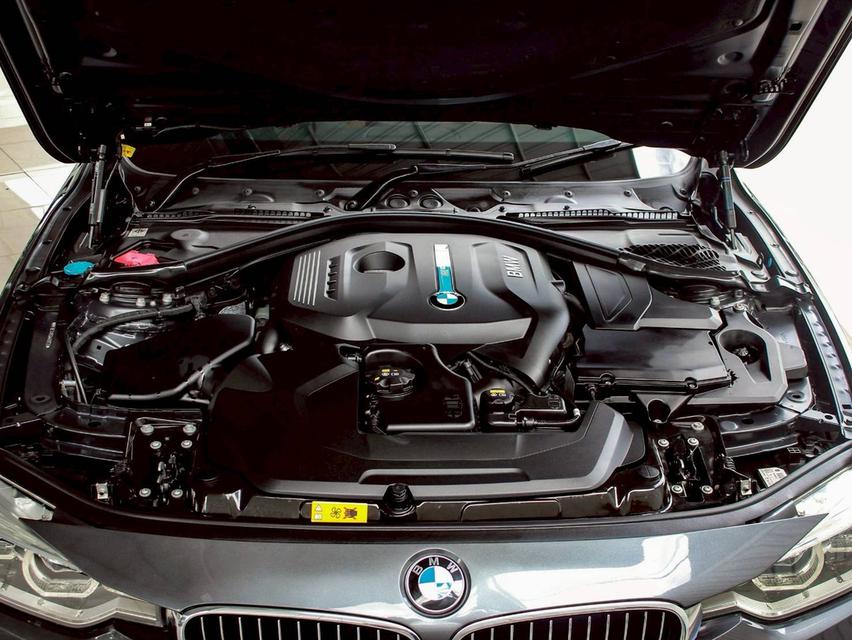 BMW SERIES3 330e LUXURY (LCI) F30 รูปที่ 14