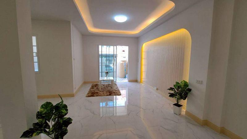 หมู่บ้านบัวทอง4 (คุณาภัทร) 6