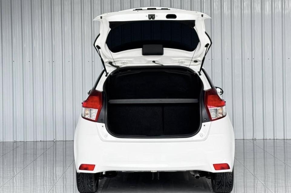 Toyota Yaris 1.2G เบนซิน เกียร์ออโต้  ปี2014 10