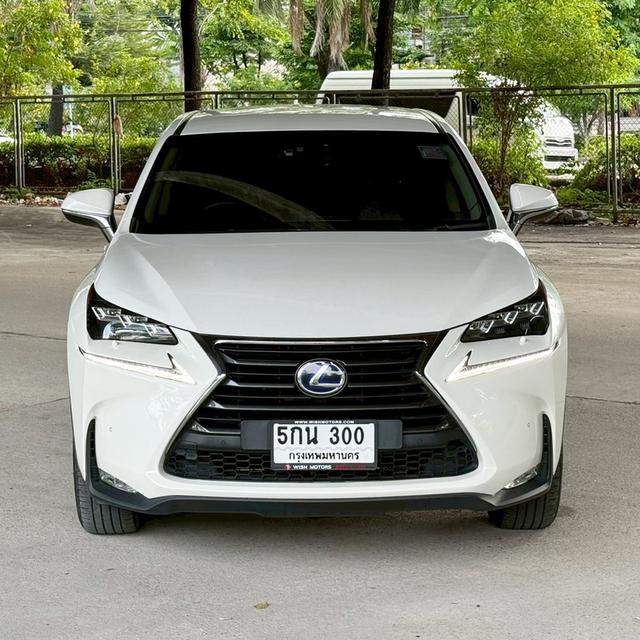 🚗 2016 Lexus NX300h AT รูปที่ 2