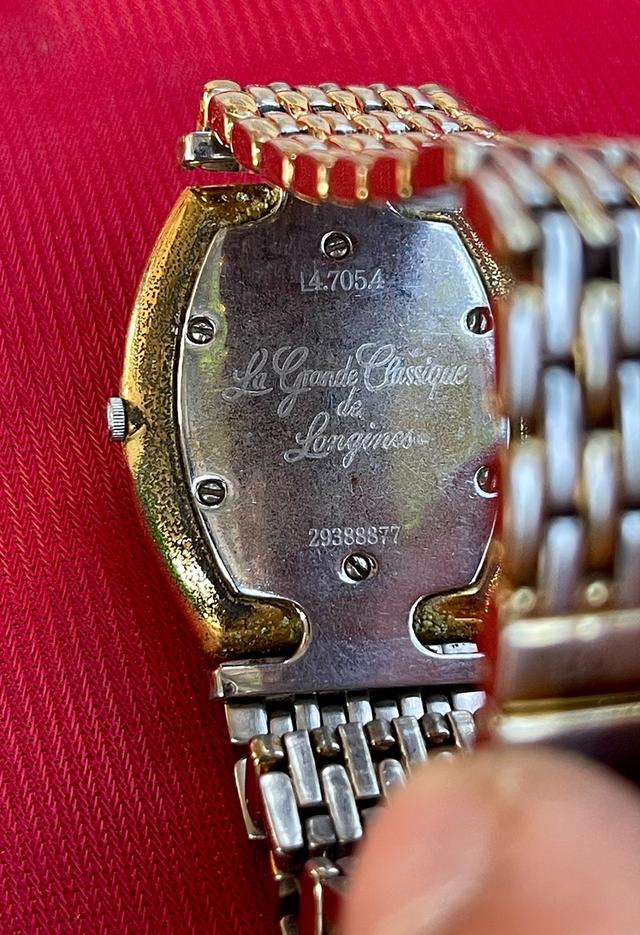 นาฬิกา LONGINES ทรงเหลี่ยม รุ่น La Grande Classique นาฬิกาลองจิ้นมือสอง