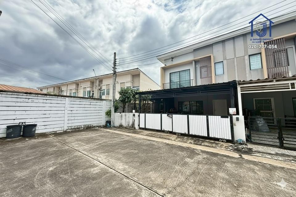 ขายทาวน์โฮม 2 ชั้น เดอะคอนเนค ดอนเมือง หลังริม ซอยเทิดราชัน 31 ใกล้รถไฟฟ้า-สนามบินดอนเมือง 2