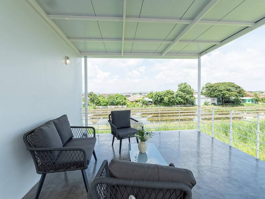 บ้าน 3 ชั้น ถนนพัฒนาชนบท 2 ซอยสุวรรณ 8