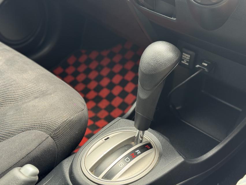 HONDA JAZZ GE AUTO TOP SV IVTEC 11