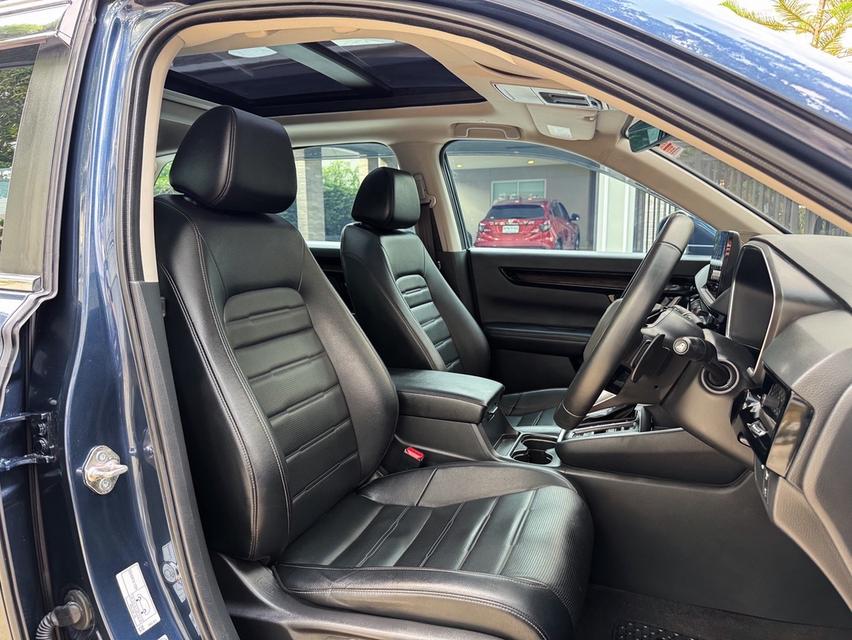 รหัสรถ AVA8656 ✅ Honda CR-V 2.0 Hybrid e:HEV ES Top ปี 2023 เจ้าของเดียวใช้งานน้อย ประวัติครบ 12