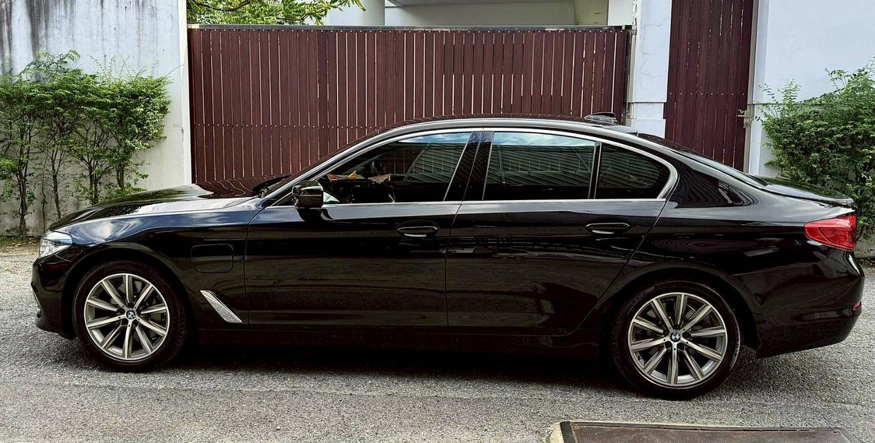 BMW 530e Elite G30 ปี 2019