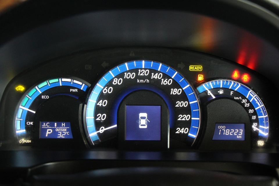 รหัสรถ TKG9733 TOYOTA CAMRY 2.5 HYBRID PREMIUM ปี 2012   8