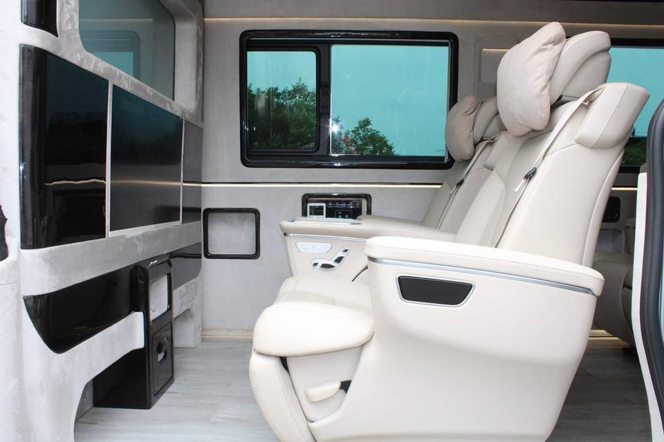 รถเข้าใหม่! Mercedes-Benz Sprinter 419 Business Long 2024 8