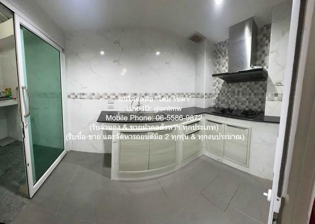 ทาวน์เฮาส์ ขายทาวน์โฮม 2 ชั้น (ห้องมุม) ในหมู่บ้านหรู ใกล้ถนนกัลปพฤกษ์ 16.7 ตร.ว. 3 น 2 น้ำ ราคา 3.90 ล้านบาท จัดหนักจัด 6