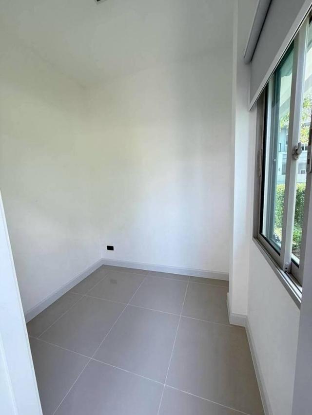 MHR273 บ้านใหม่เฟอร์ครบพร้อมอยู่! ปล่อยเช่าบ้านเดี่ยวหรู ถนนหอการค้าไทย 4 นอน 5 น้ำ มีห้องแม่บ้าน ใกล้ SISB, DBS และเซ็นทรัลแจ้งวัฒนะ 6