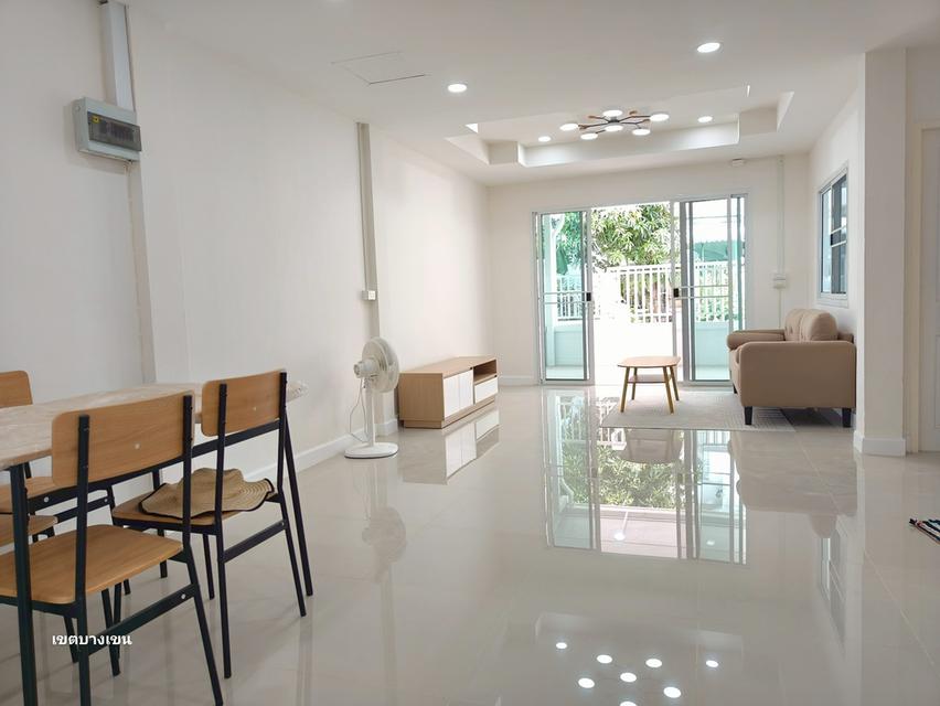 บ้านรามอินทรา ทาวน์เฮ้าส์ หมู่บ้านเสนาวิลล่า 9 คู้บอน 27 แยก 60 นัดชมบ้าน 085-318-6868 คุณวา 6