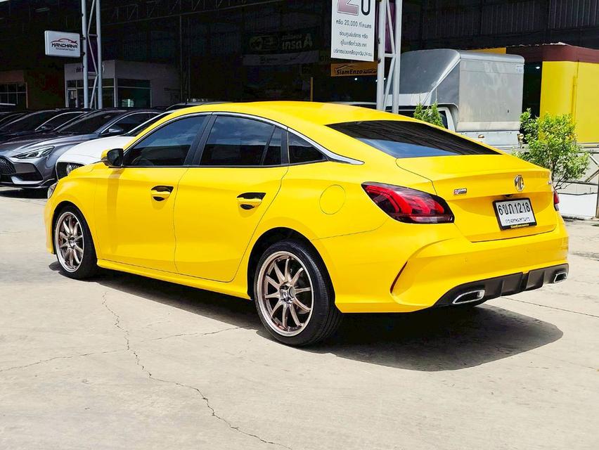 รหัสรถ SEZ1218 MG 5 1.5 D+ Sunroof เกียร์ ออโต้ เบนซิน สี เหลือง ปี 2023