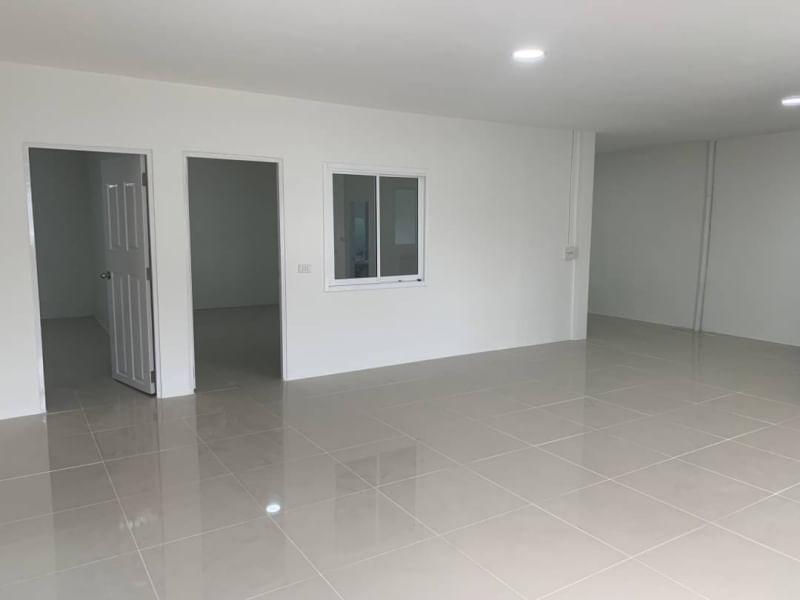 ขาย :ทาวน์เฮาส์ 1 ชั้น (หลังมุม) ,เนื้อที่ 41.5 ตรว. หมู่บ้านบูรพา 24 ซอยวัดเวฬุวนาราม 21  6