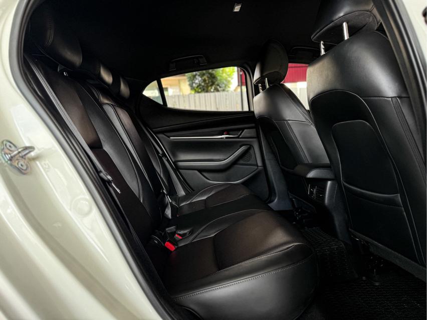 2020 MAZDA MAZDA3, 2.0 SP SPORTS 11