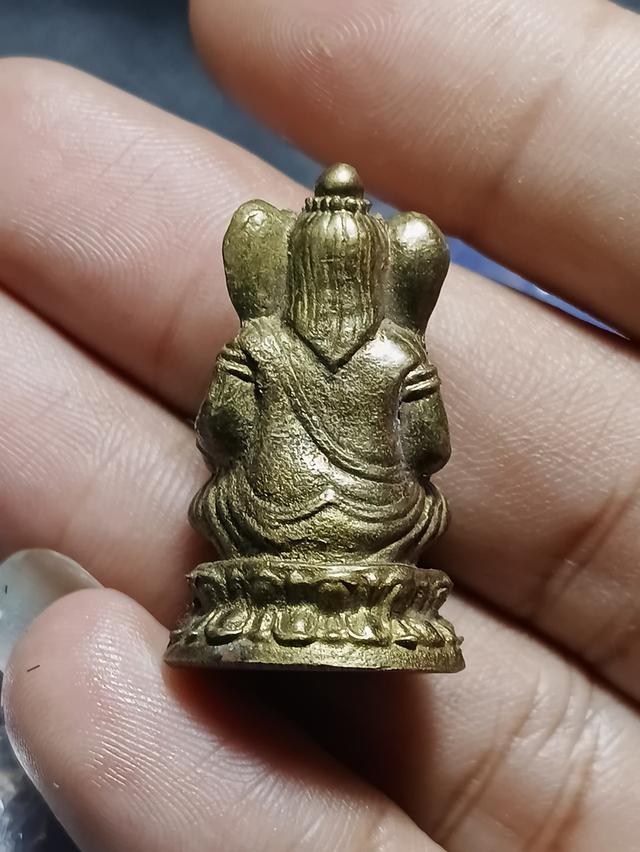 พิฆเนศ หล่อ ไม่ทราบที่ 2