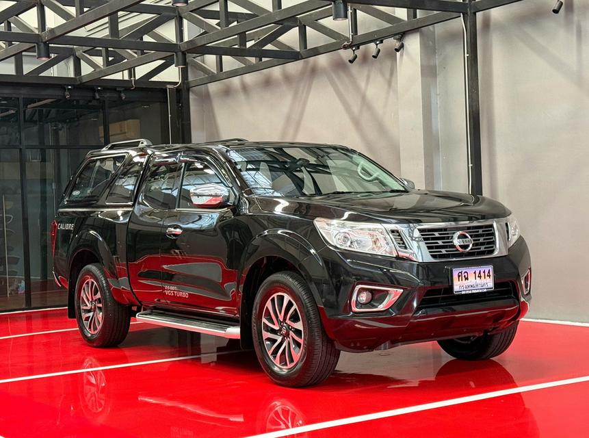 2018 NISSAN NAVARA 2.5 V AUTO รถมือเดียวออกป้ายแดง รถวิ่งน้อย เข้าศูนย์ตามระยะ รถไม่เคยมีอุบัติเหตุครับ