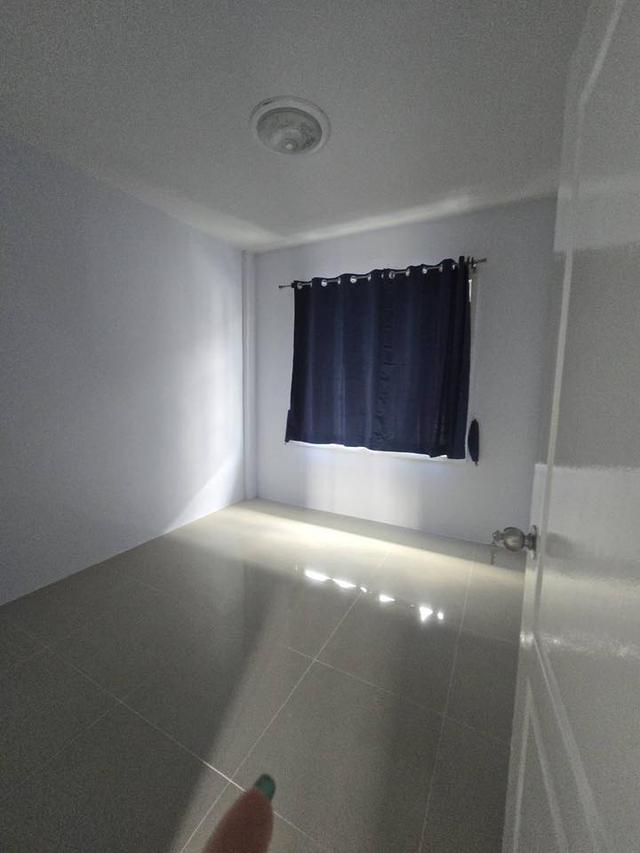 บ้านให้เช่า หมู่บ้านไอวี่ทาวน์พนัสนิคม 3  ห้องนอน 2  ห้องน้ำ 8