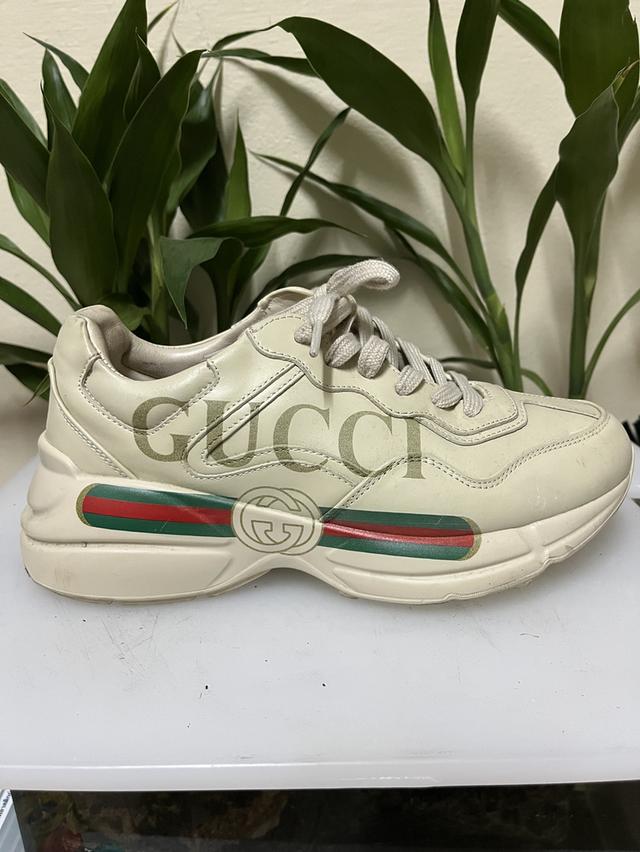 รองเท้ามือสองเกรดA ราคาถูกสุดๆ